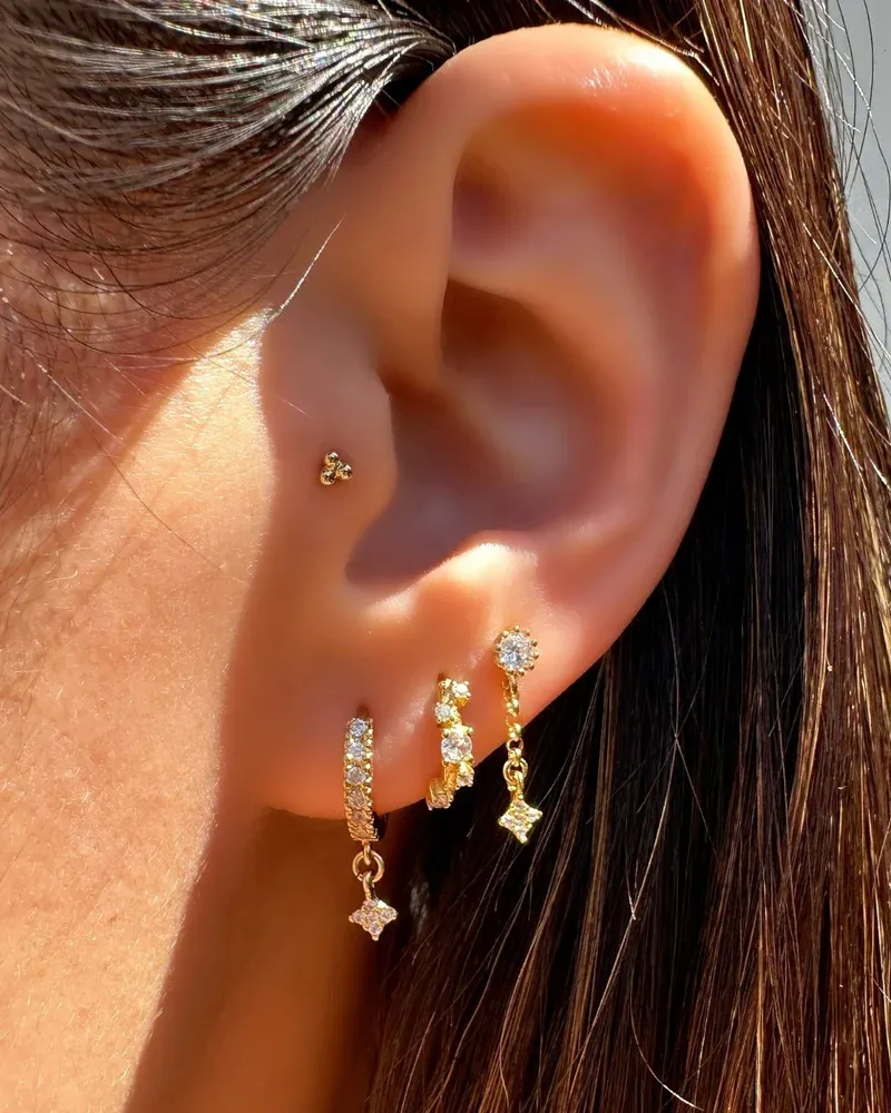 Gold dangling earrings