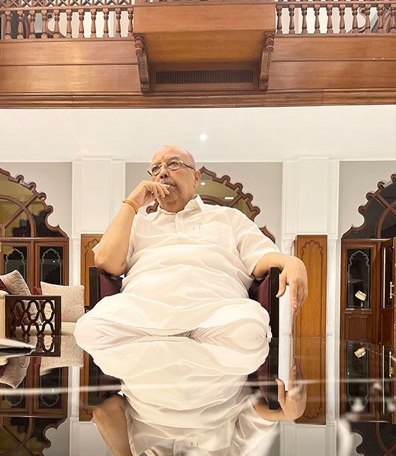 Mr. Dinesh Choksi - sustainable 14k gold jewelry supplier for New Zealand